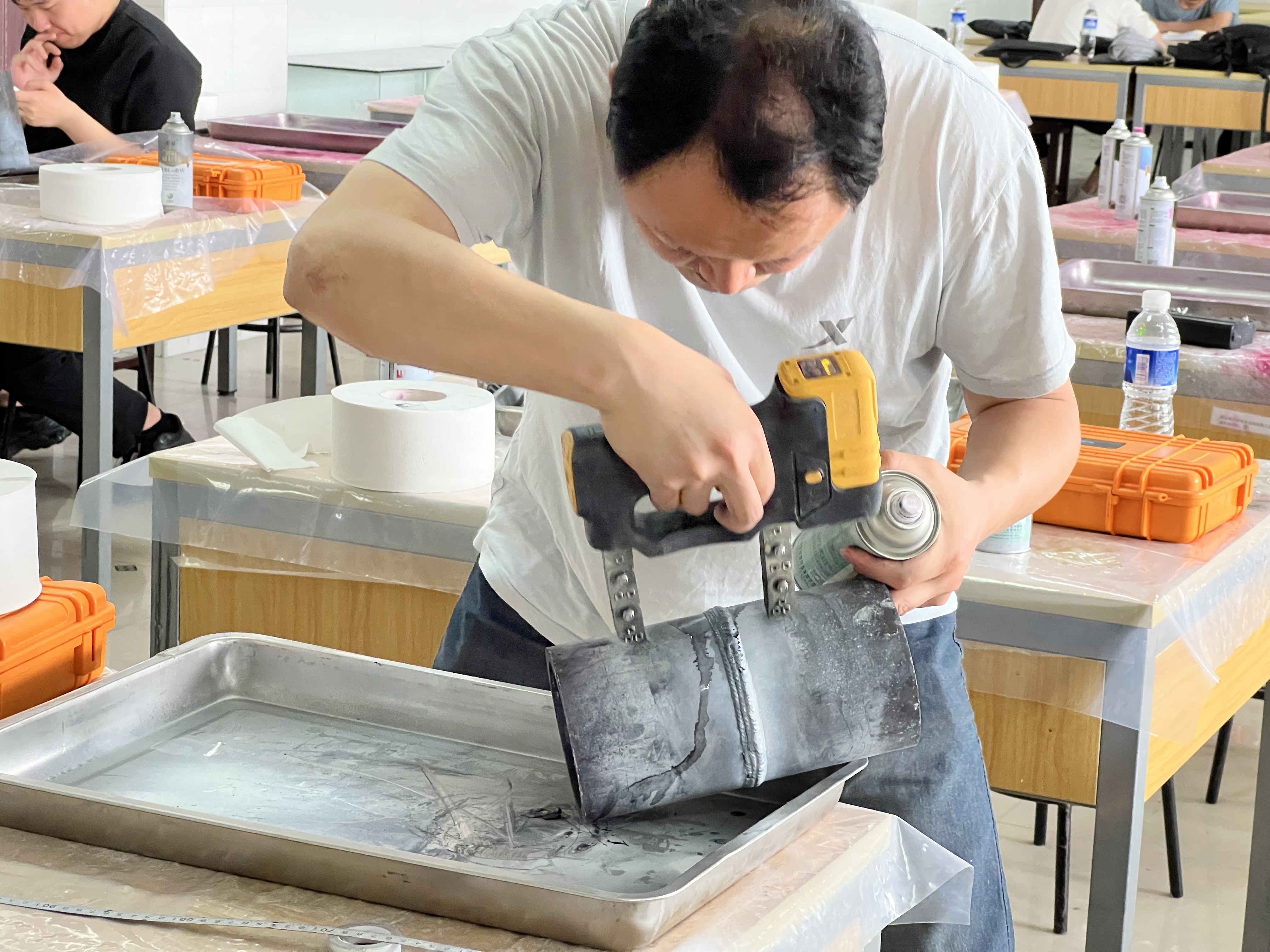 武漢船級(jí)社MT、PT取證班  濟(jì)寧魯科提供磁粉探傷設(shè)備