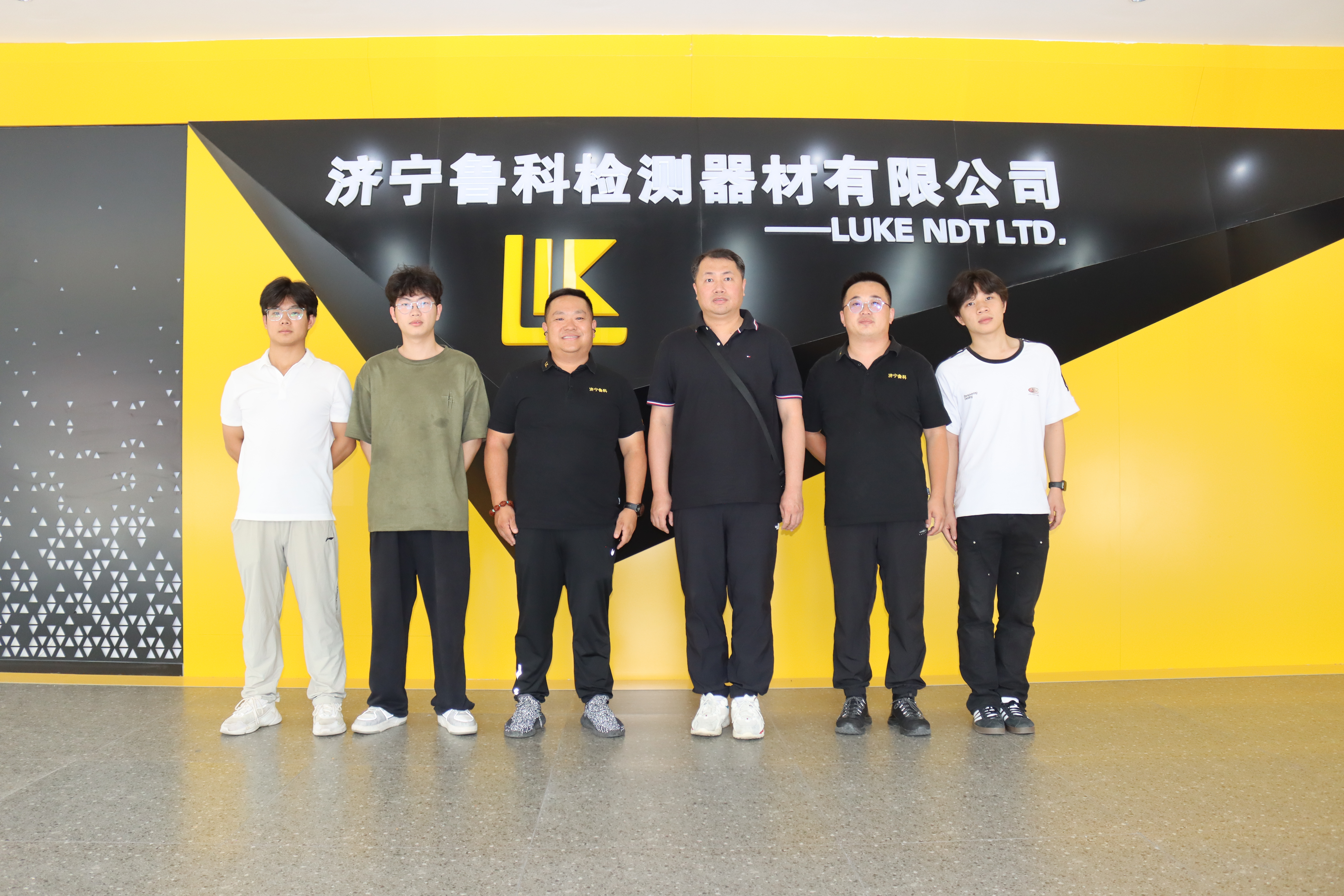 歡迎遼寧裝備制造職業(yè)技術(shù)學(xué)院理化測試與質(zhì)檢技術(shù)專業(yè)主任劉徐蒞臨濟(jì)寧魯科交流指導(dǎo)